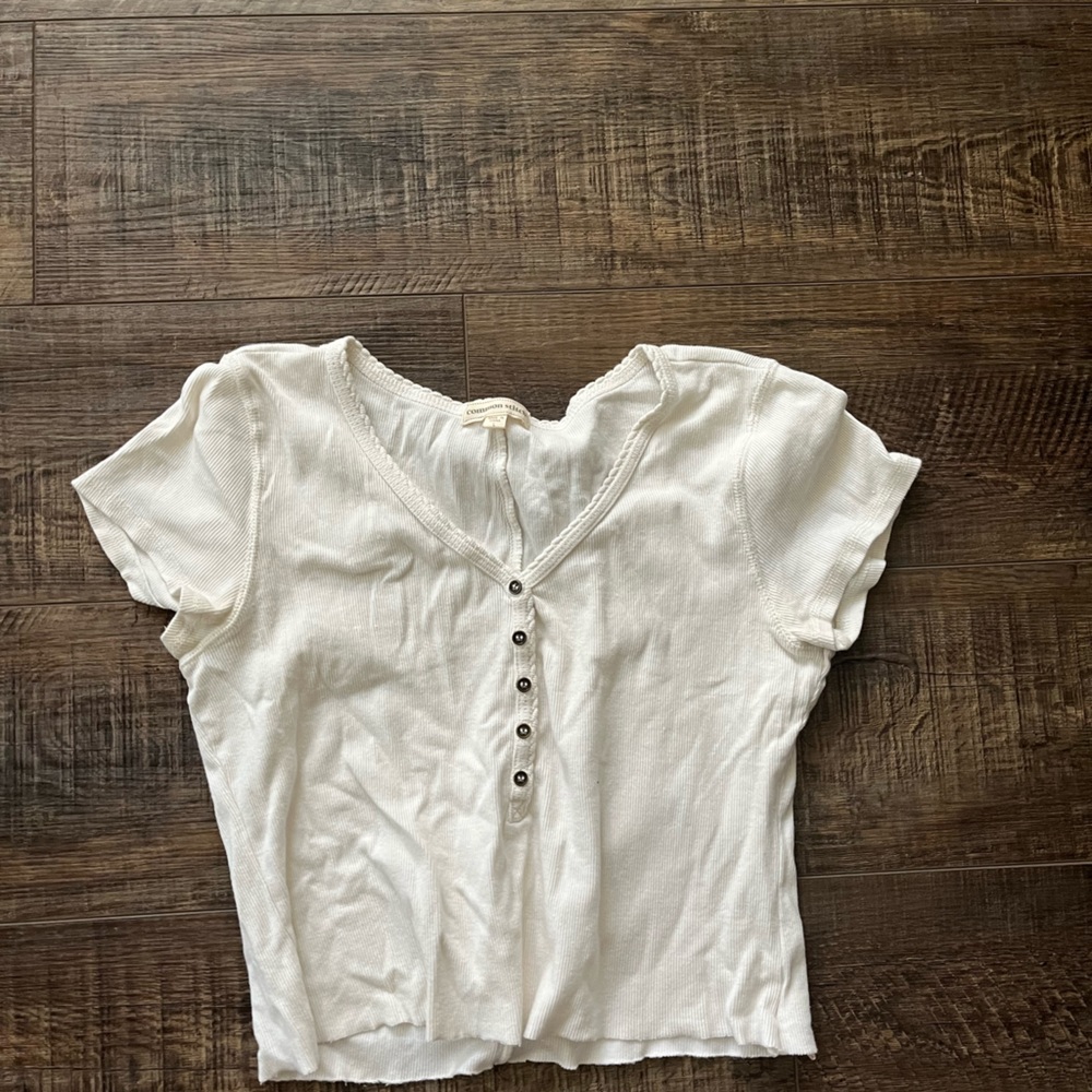 common stitch tight shirt